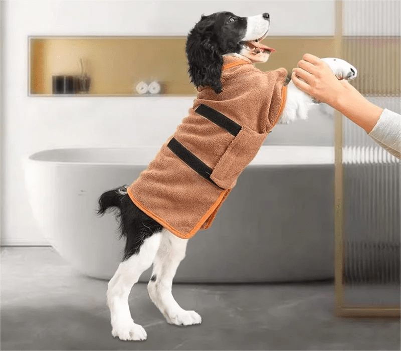 DRESS™ Peignoir ULTRA-Absorbant pour Chiens, Haute qualité | Dress™ - PitouDoux